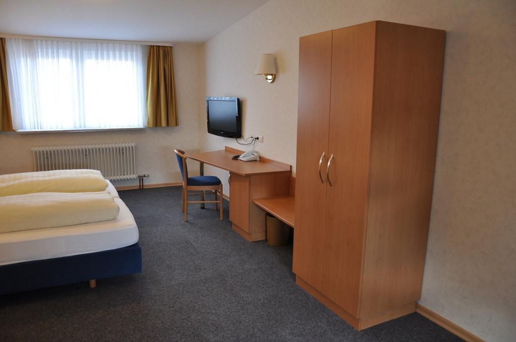 Hotel Buergerhof ホンブルク 部屋 写真